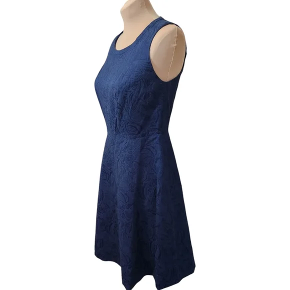 TALBOTS Navy Blue Jacquard Fit & Flare Sleeveless Dress - Size 4 - Picture 7 of 13
